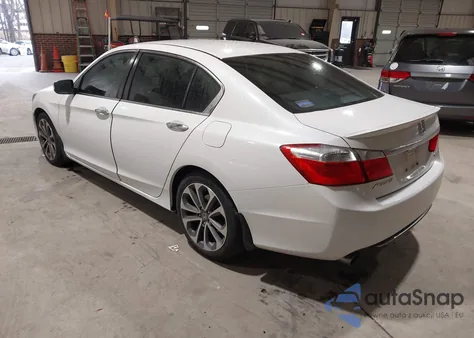 2015 Honda Accord Sport z USA, uszkodzony, nr VIN 1HGCR2F56FA044879